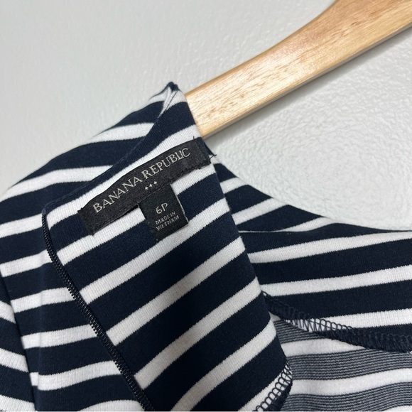 Banana Republic Knit Striped Shift Dress Sz 6P - Picture 8 of 8